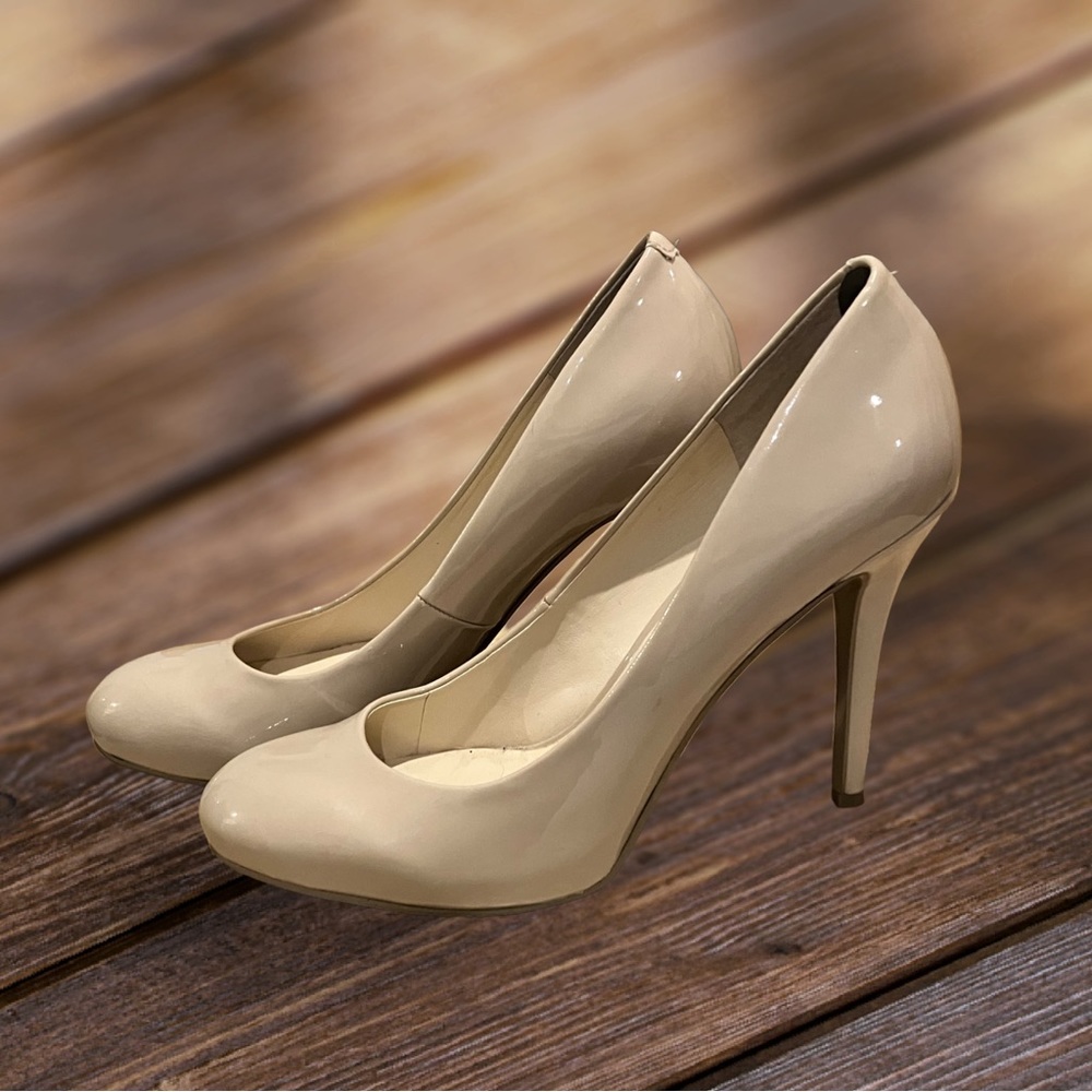 Nude Leather Pumps 7.5 by Nine West